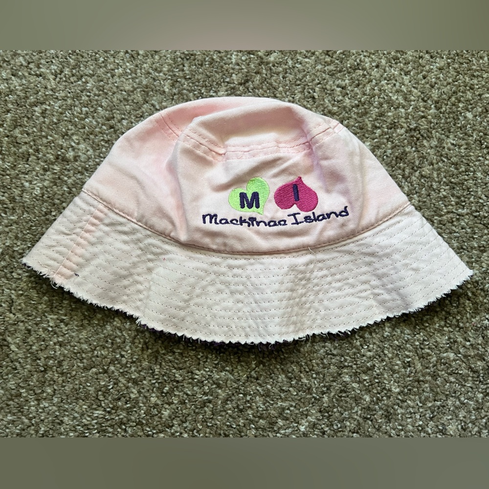 J Hats Mackinac Island Pastel Pink & Purple Bucket Hat Embroidered Hearts Travel